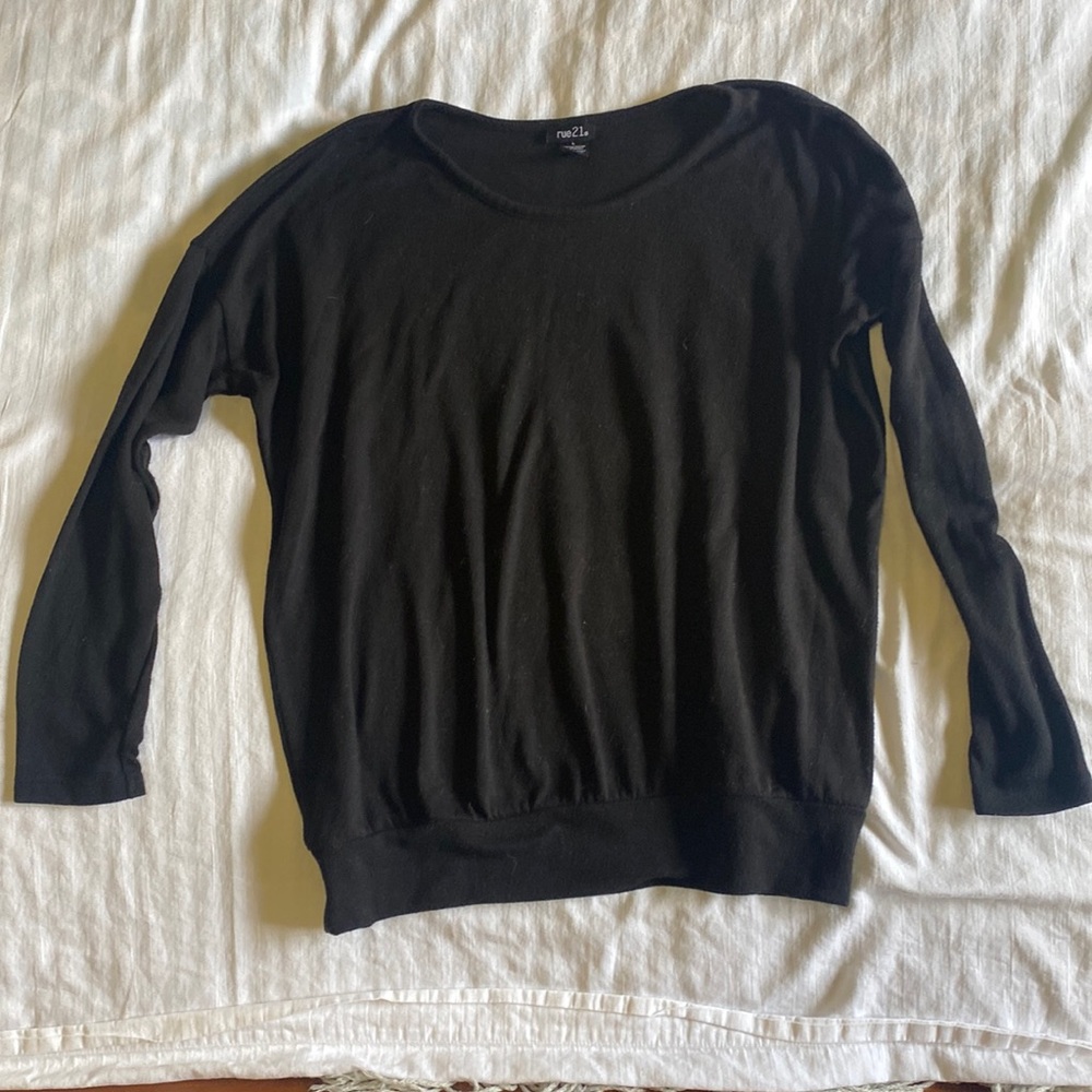 Black sweater from rue 21